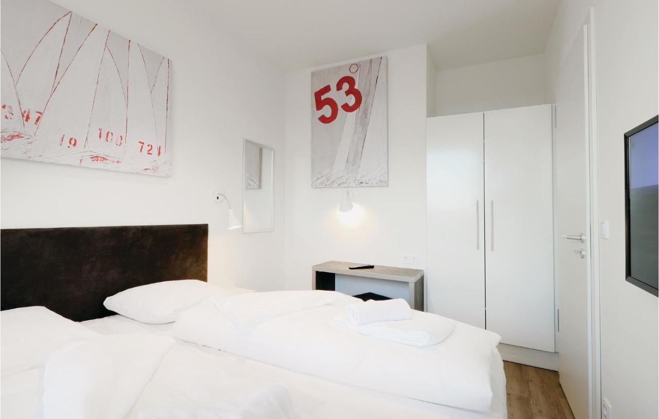 Cozy Apartment In Luebeck Travemuende With Sauna Buitenkant foto