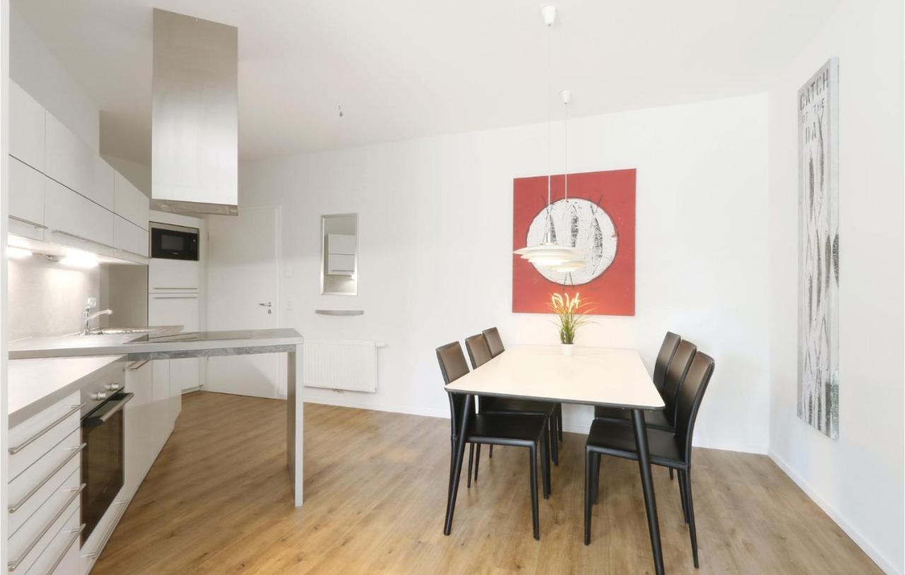 Cozy Apartment In Luebeck Travemuende With Sauna Buitenkant foto