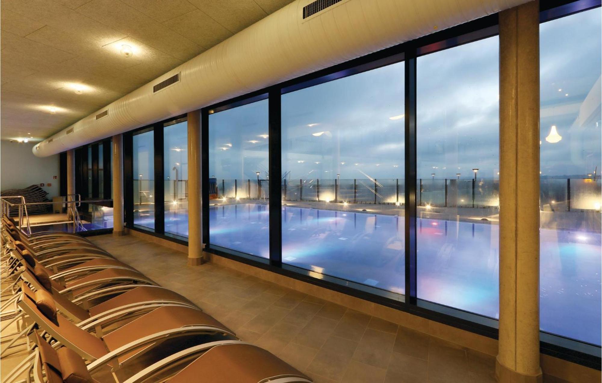 Cozy Apartment In Luebeck Travemuende With Sauna Buitenkant foto